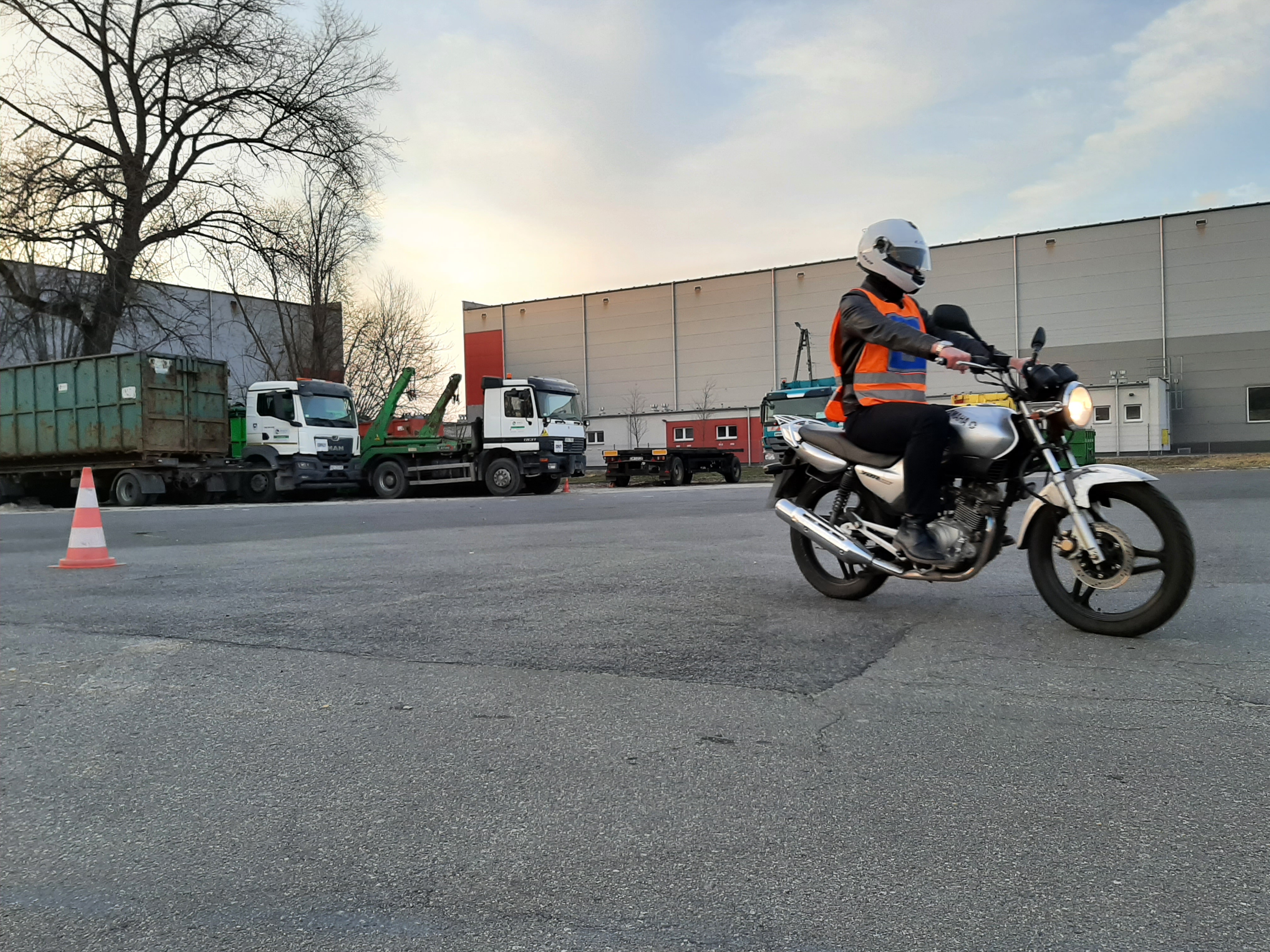 nauka_jazdy_motorem_swidnica_A1